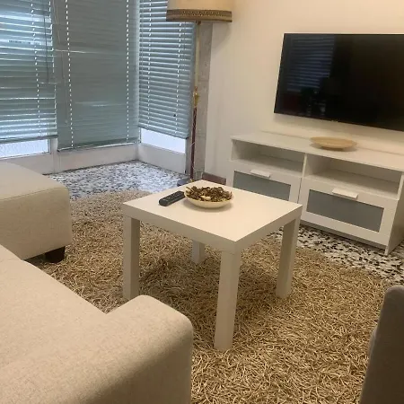 En Apartament *